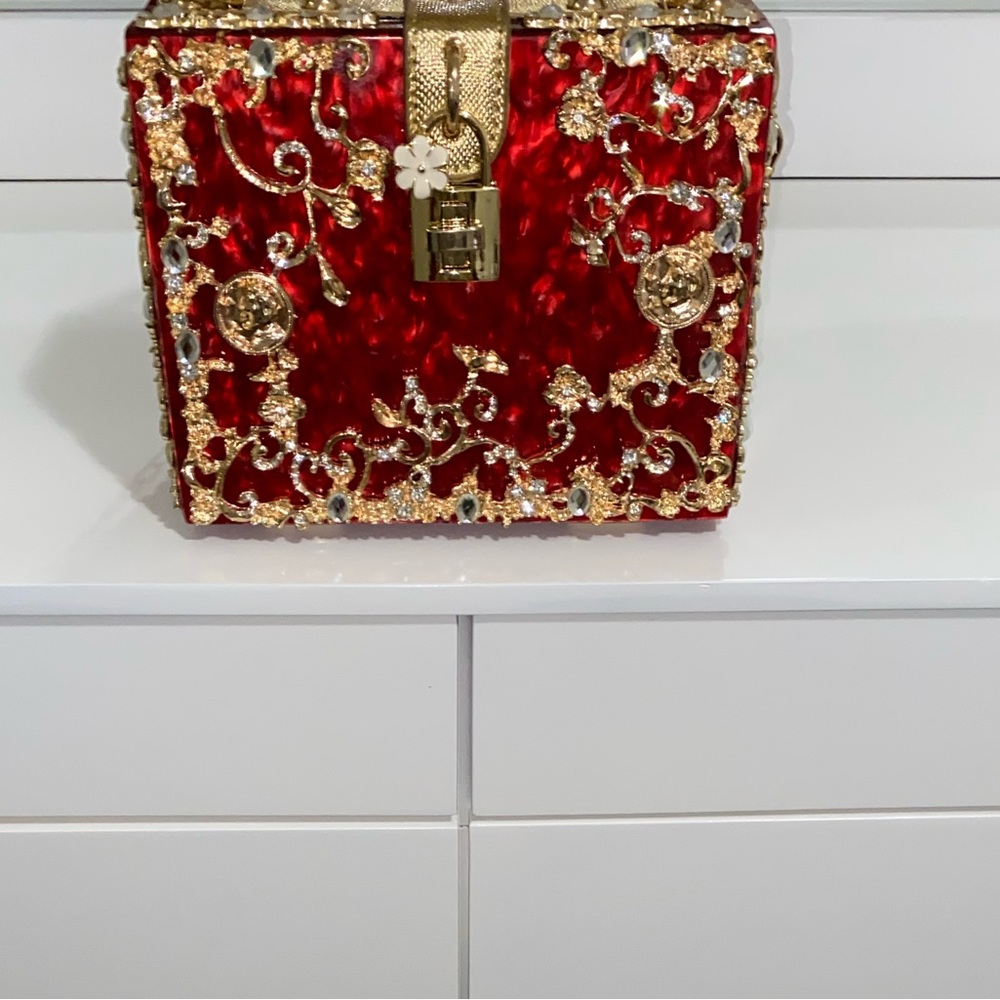 Purse Acrylic pearl metal design handbag shoulder bag